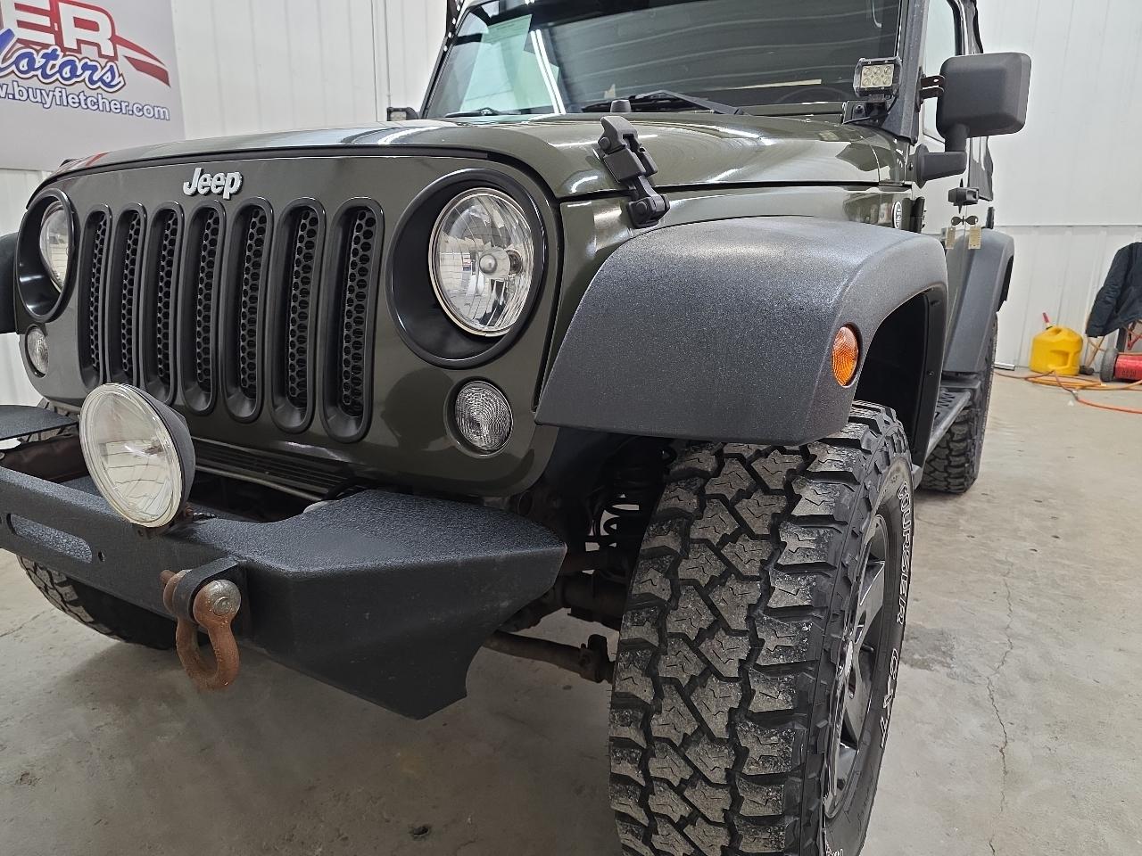 Jeep Wrangler 4WD 2dr Sport 2015