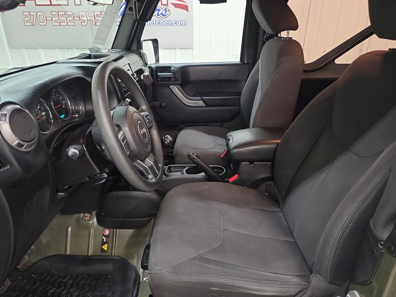 Jeep Wrangler 4WD 2dr Sport 2015