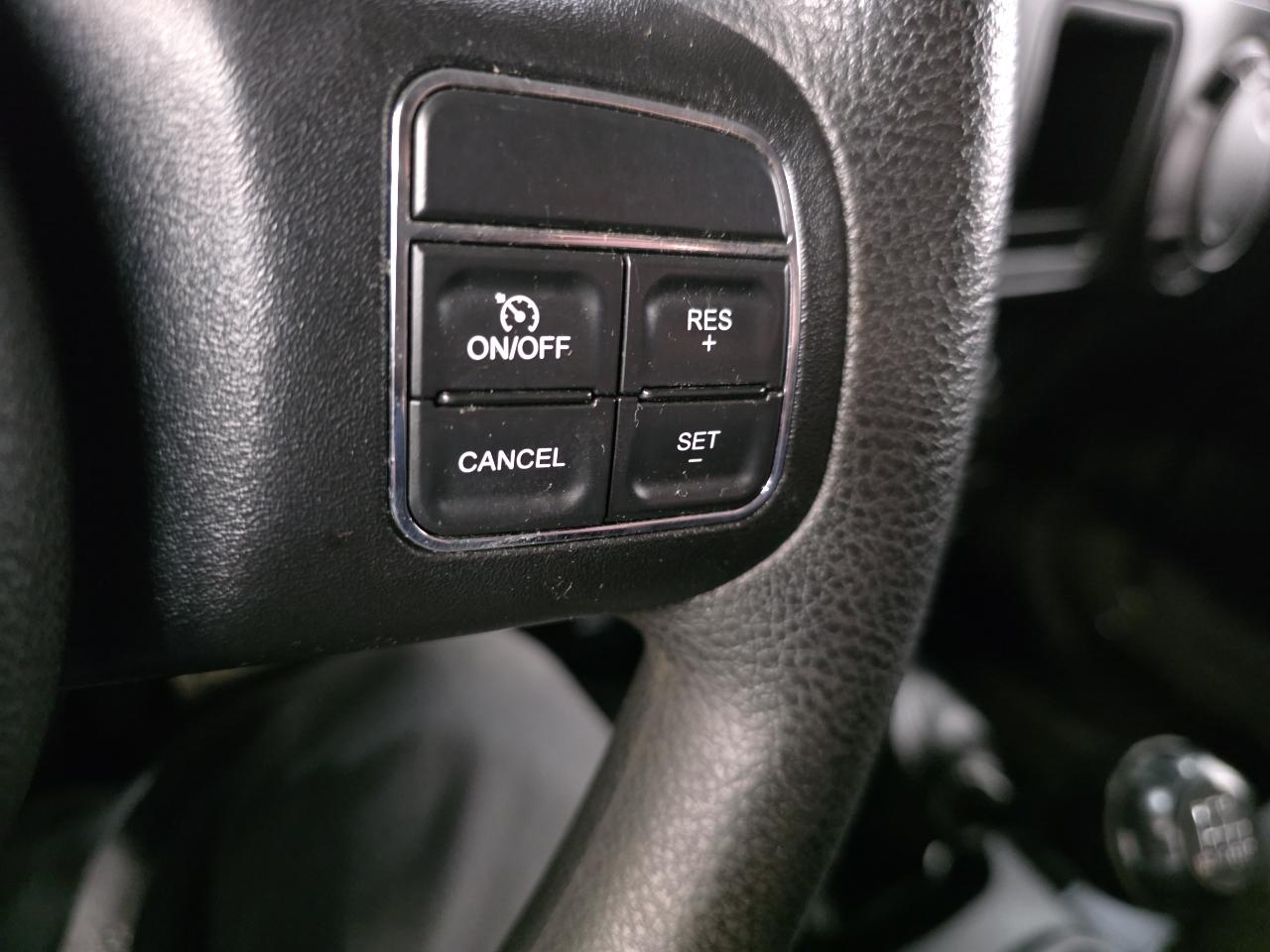 Jeep Wrangler 4WD 2dr Sport 2015