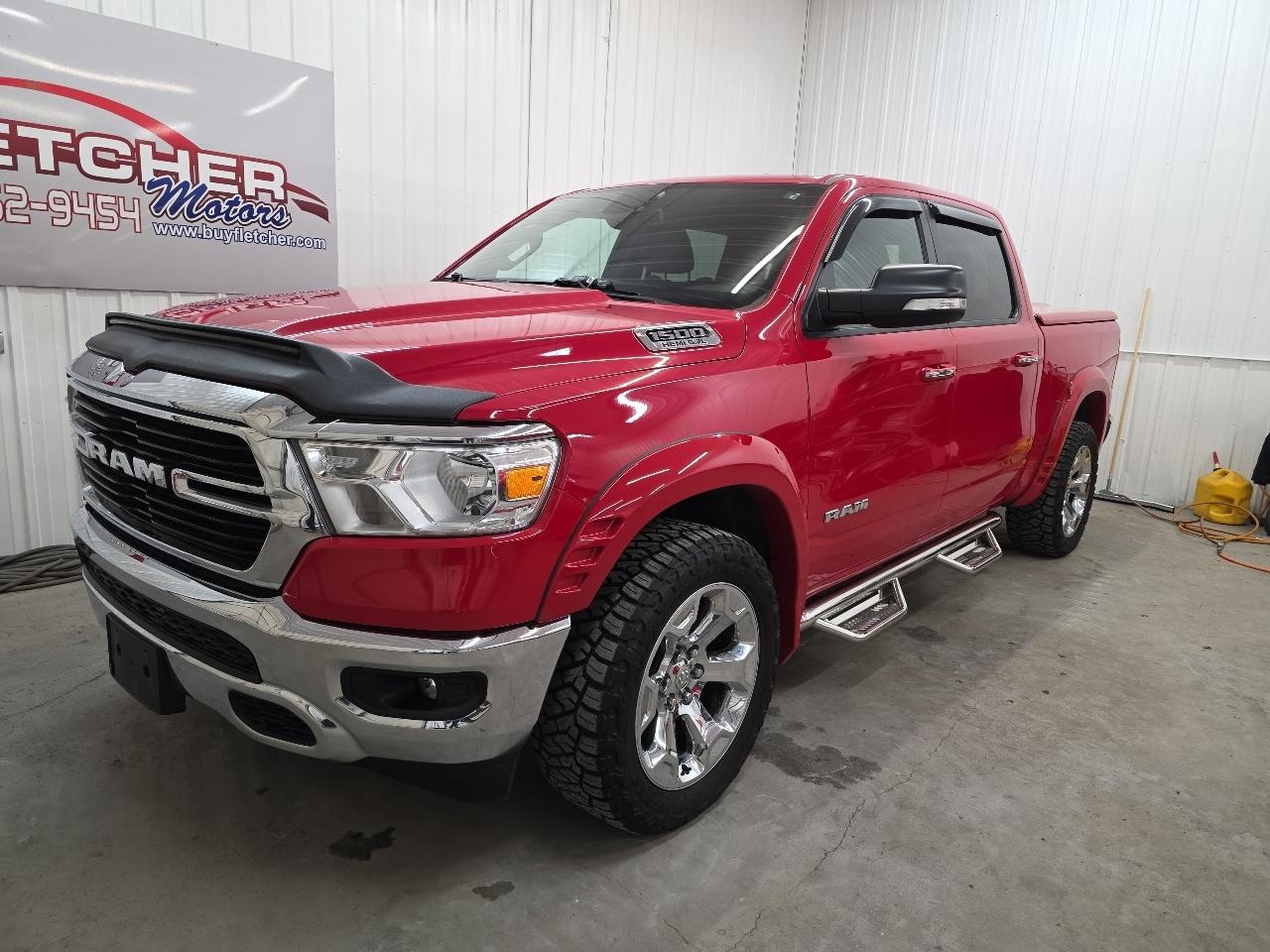 RAM 1500 Big Horn/Lone Star 4x4 Crew Cab 5'7" Box 2019