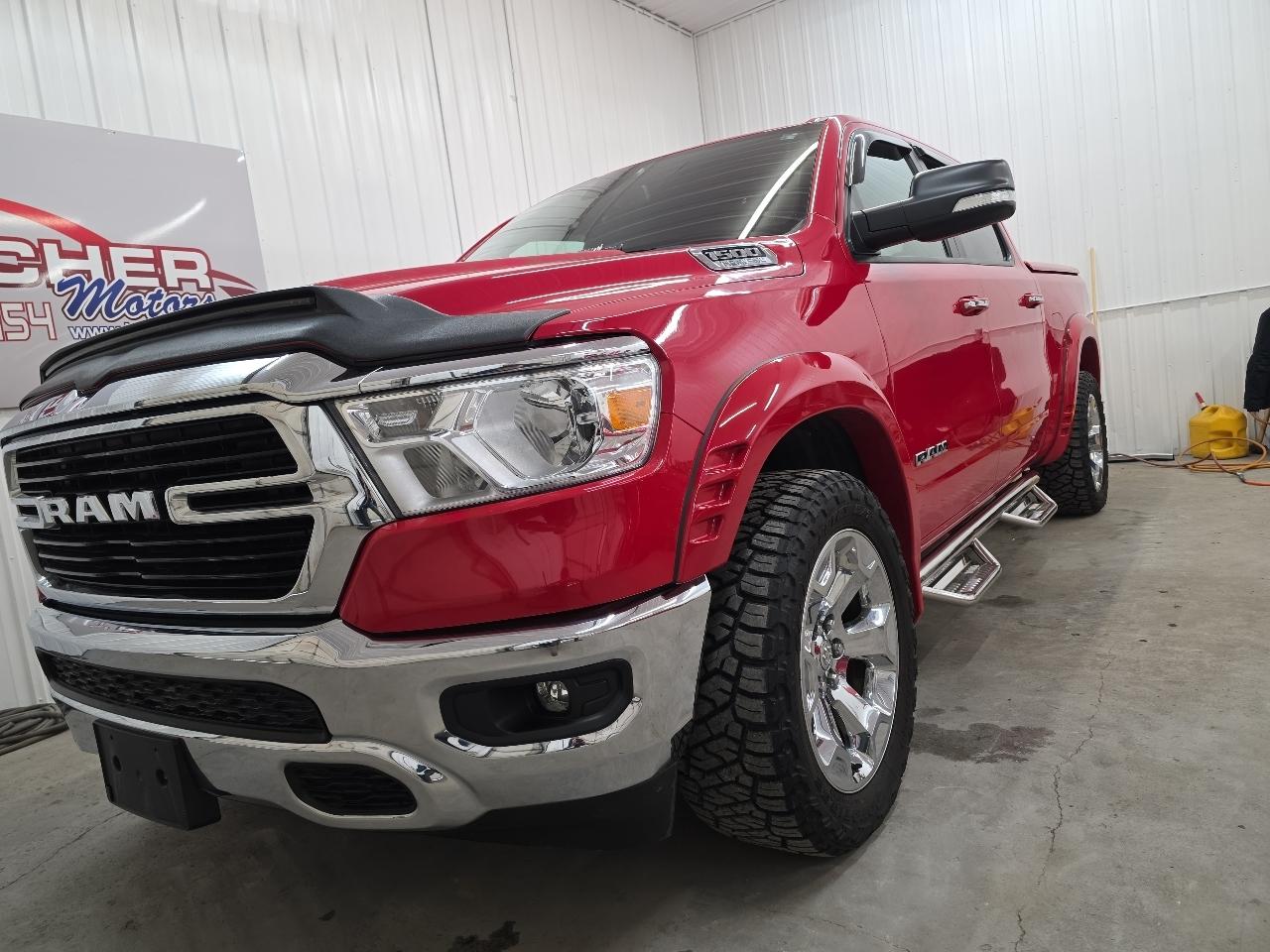 RAM 1500 Big Horn/Lone Star 4x4 Crew Cab 5'7" Box 2019