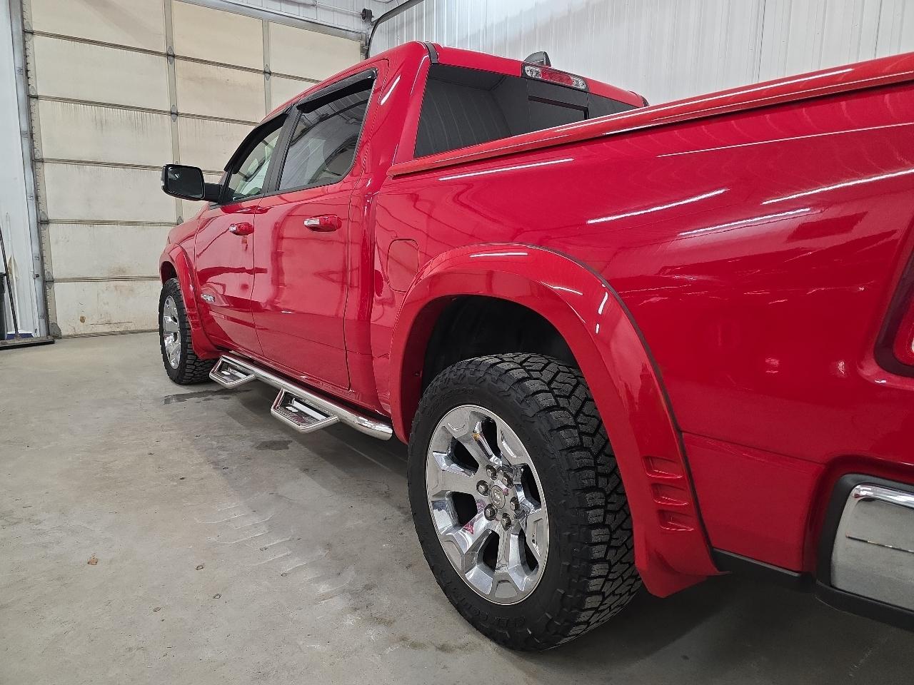 RAM 1500 Big Horn/Lone Star 4x4 Crew Cab 5'7" Box 2019