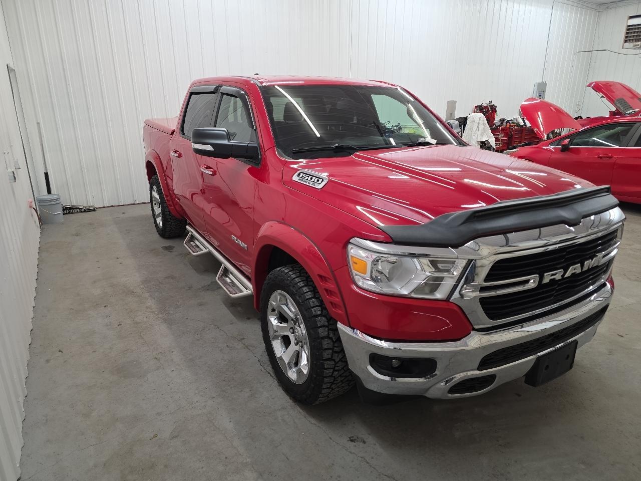 RAM 1500 Big Horn/Lone Star 4x4 Crew Cab 5'7" Box 2019