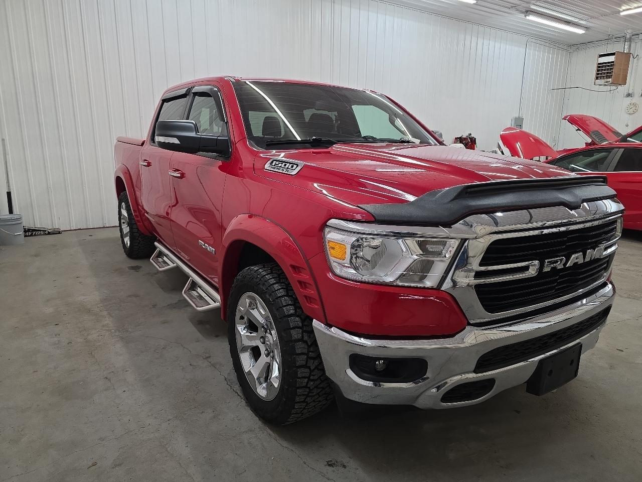 RAM 1500 Big Horn/Lone Star 4x4 Crew Cab 5'7" Box 2019