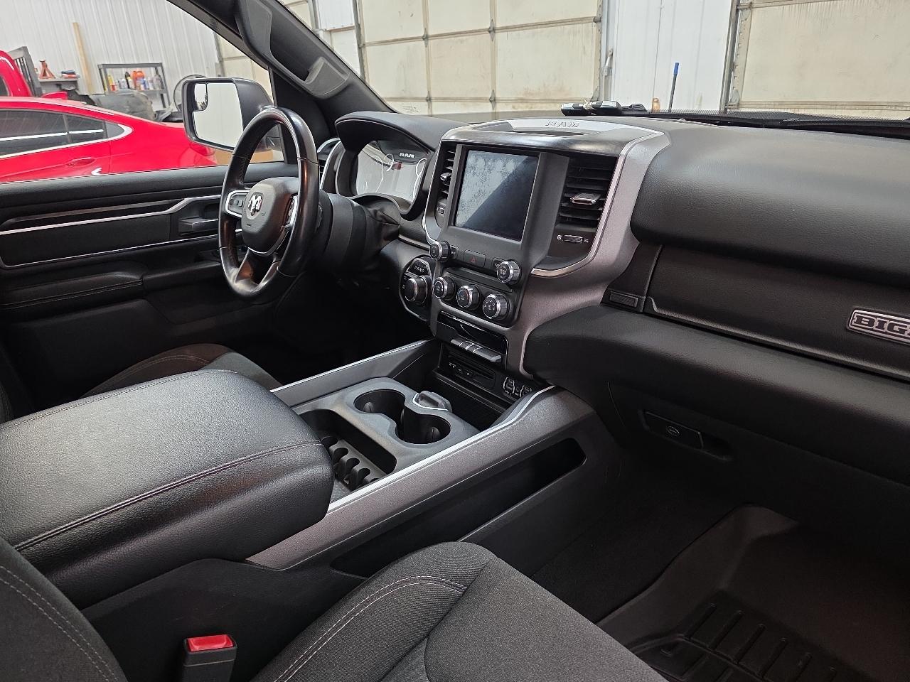 RAM 1500 Big Horn/Lone Star 4x4 Crew Cab 5'7" Box 2019