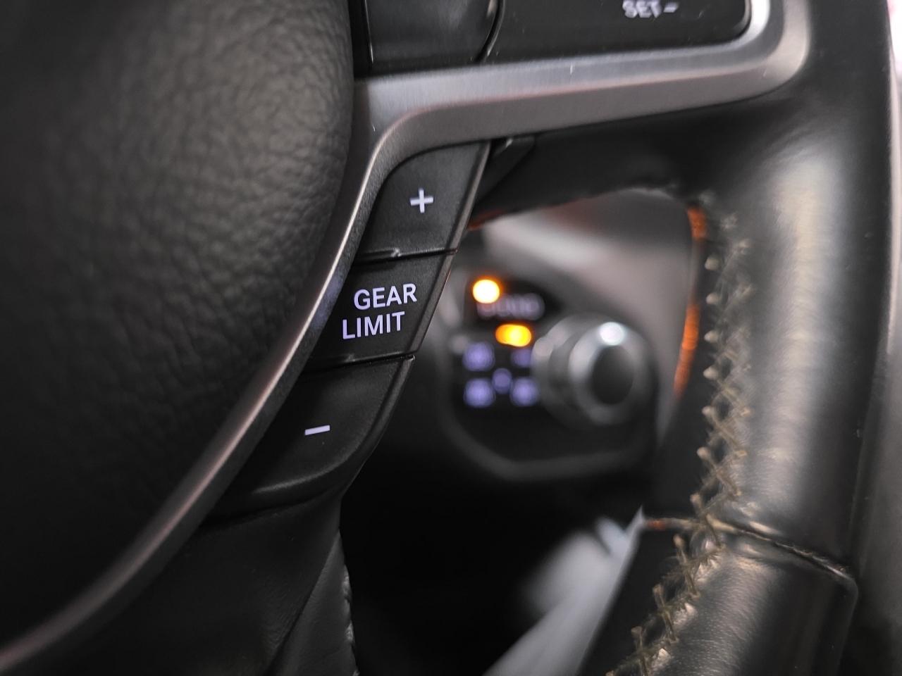 RAM 1500 Big Horn/Lone Star 4x4 Crew Cab 5'7" Box 2019