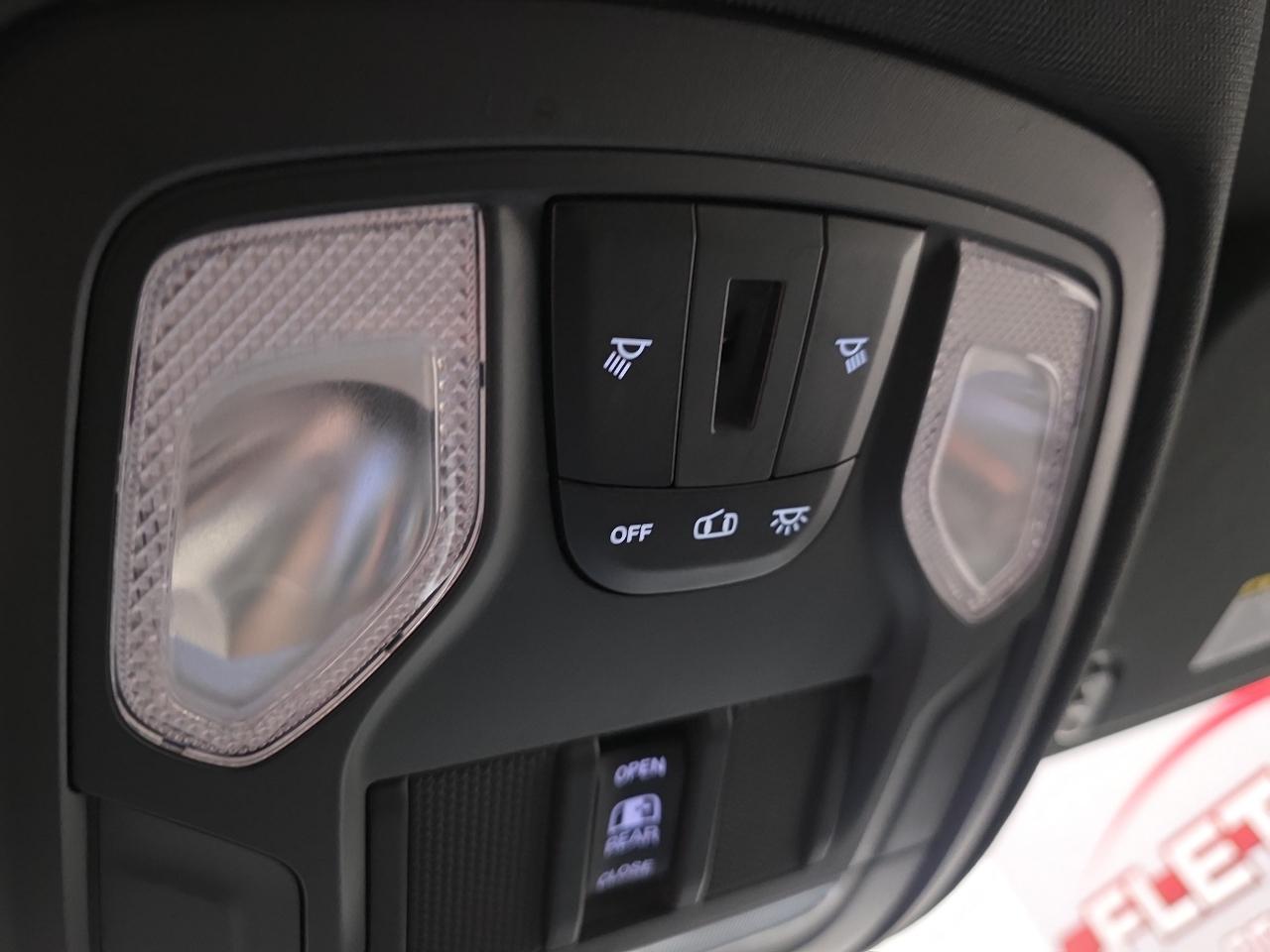 RAM 1500 Big Horn/Lone Star 4x4 Crew Cab 5'7" Box 2019