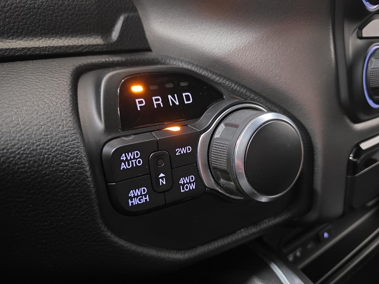 RAM 1500 Big Horn/Lone Star 4x4 Crew Cab 5'7" Box 2019