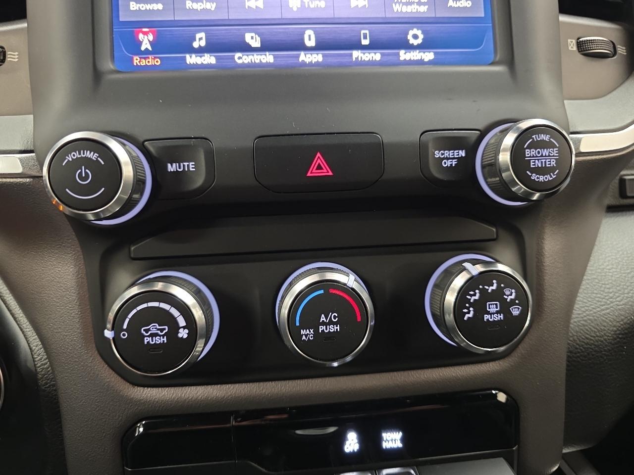 RAM 1500 Big Horn/Lone Star 4x4 Crew Cab 5'7" Box 2019