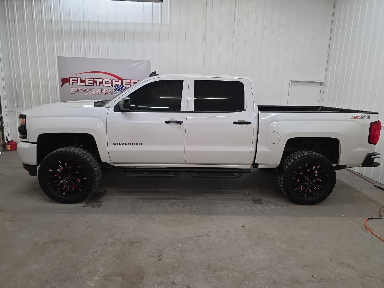 Chevrolet Silverado 1500 4WD Crew Cab 143.5" LTZ w/2LZ 2017