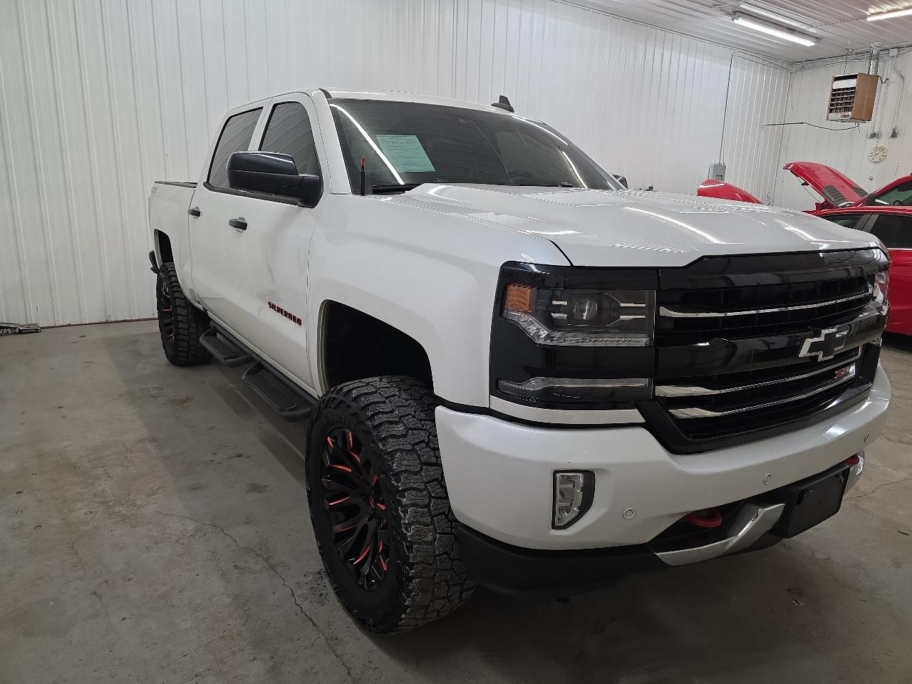 Chevrolet Silverado 1500 4WD Crew Cab 143.5" LTZ w/2LZ 2017