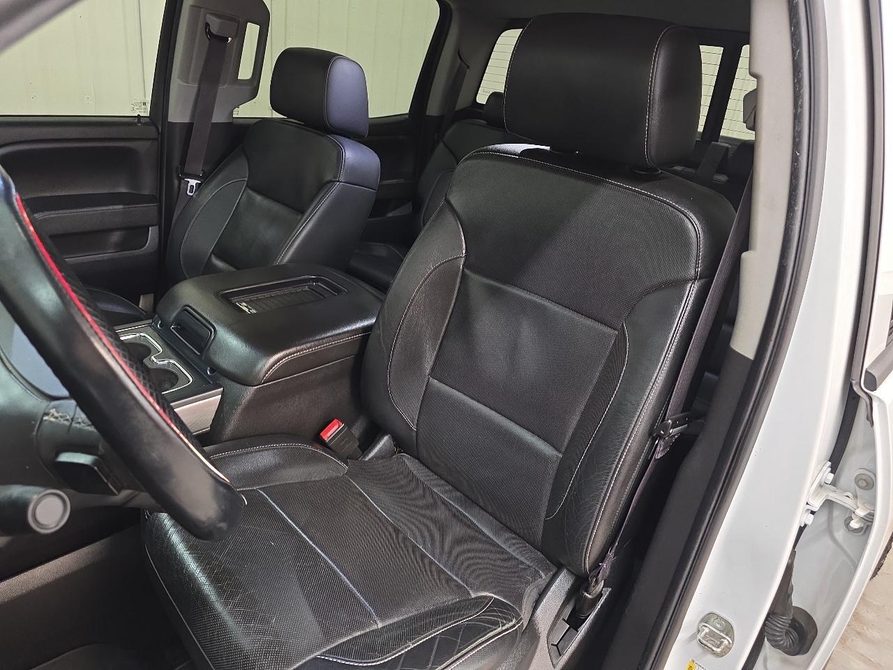 Chevrolet Silverado 1500 4WD Crew Cab 143.5" LTZ w/2LZ 2017