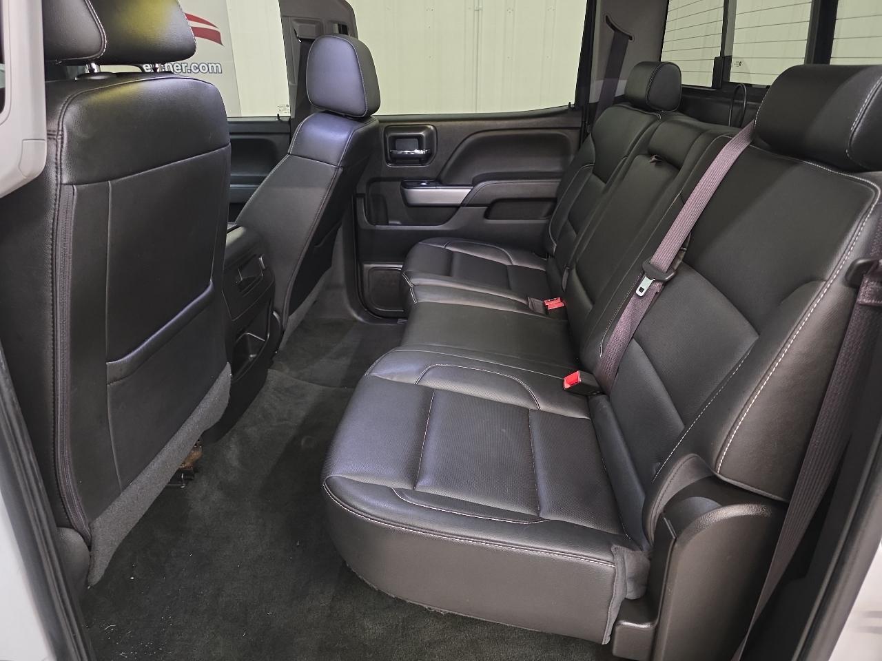 Chevrolet Silverado 1500 4WD Crew Cab 143.5" LTZ w/2LZ 2017