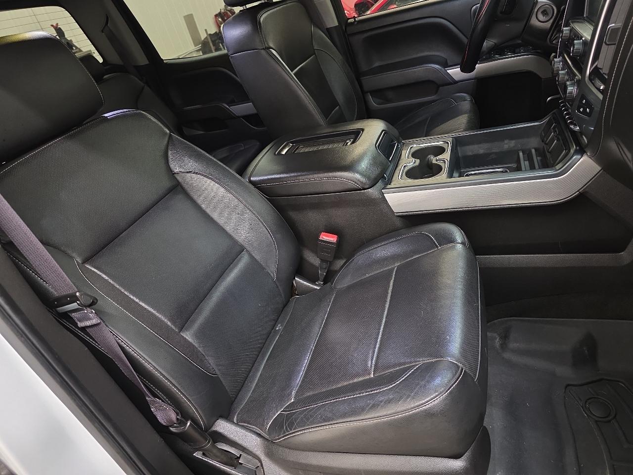 Chevrolet Silverado 1500 4WD Crew Cab 143.5" LTZ w/2LZ 2017