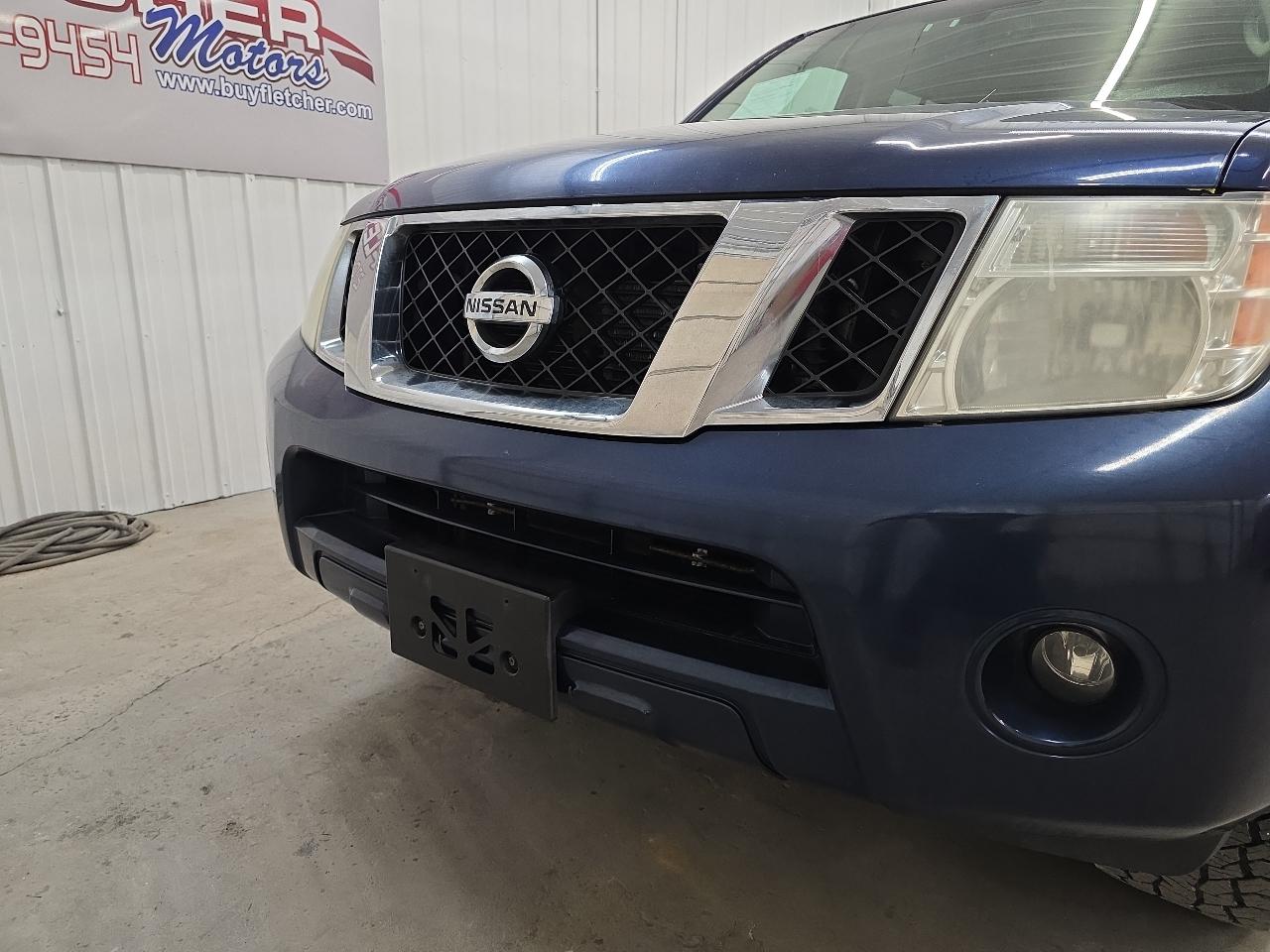 Nissan Pathfinder 4WD 4dr V6 Silver Edition 2012