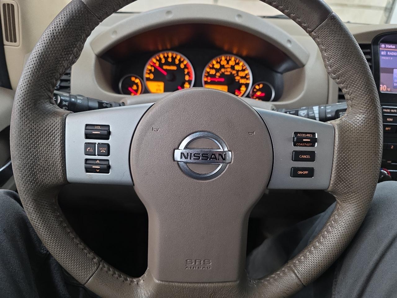 Nissan Pathfinder 4WD 4dr V6 Silver Edition 2012