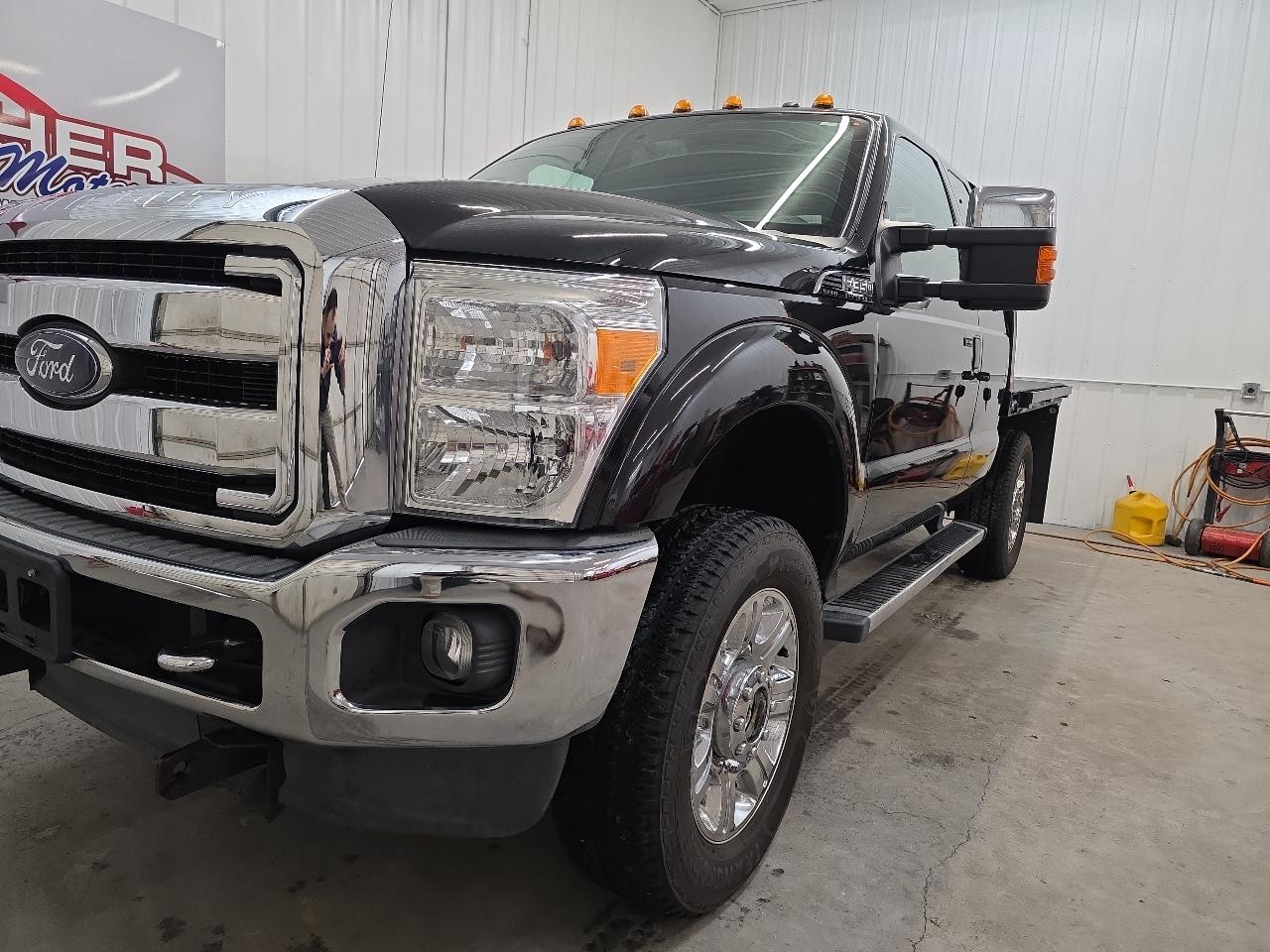 Ford Super Duty F-350 SRW 4WD SuperCab 158" Lariat 2015