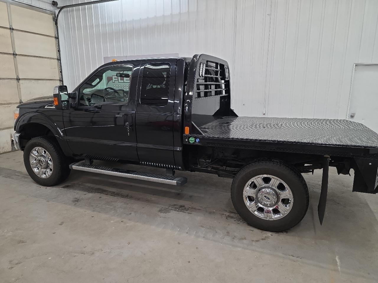 Ford Super Duty F-350 SRW 4WD SuperCab 158" Lariat 2015