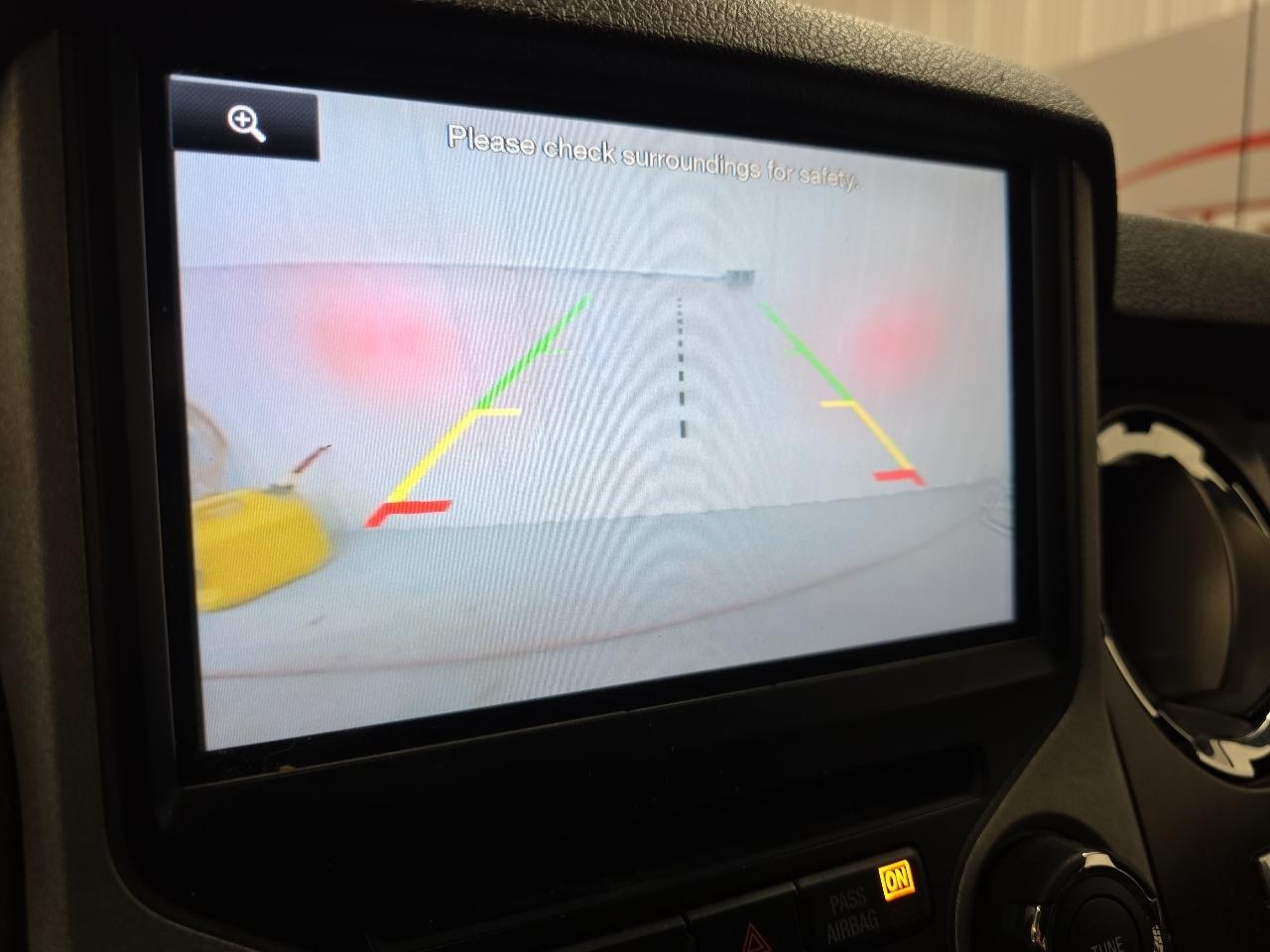 Ford Super Duty F-350 SRW 4WD SuperCab 158" Lariat 2015