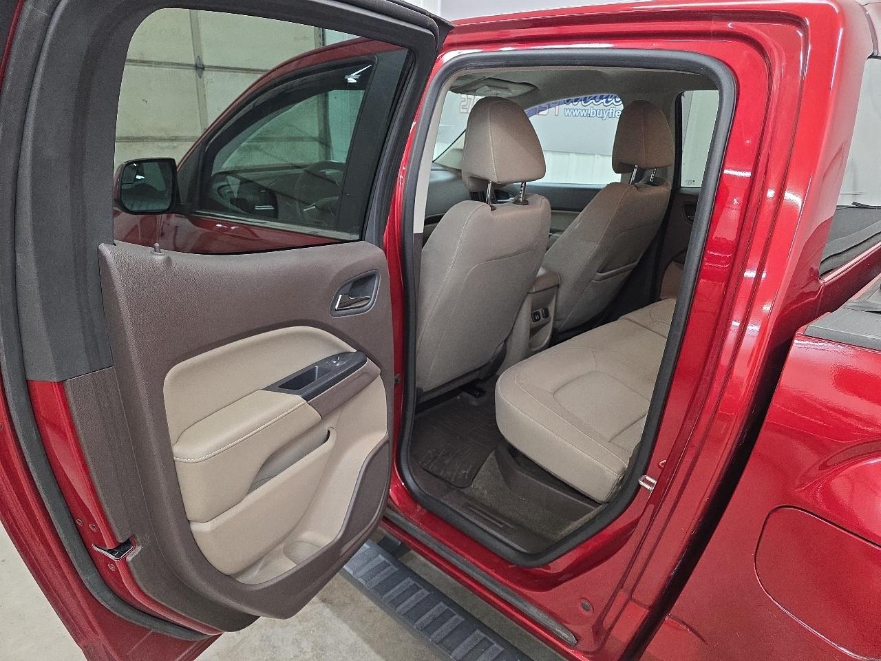 GMC Canyon 2WD Crew Cab 128.3" SLE 2015