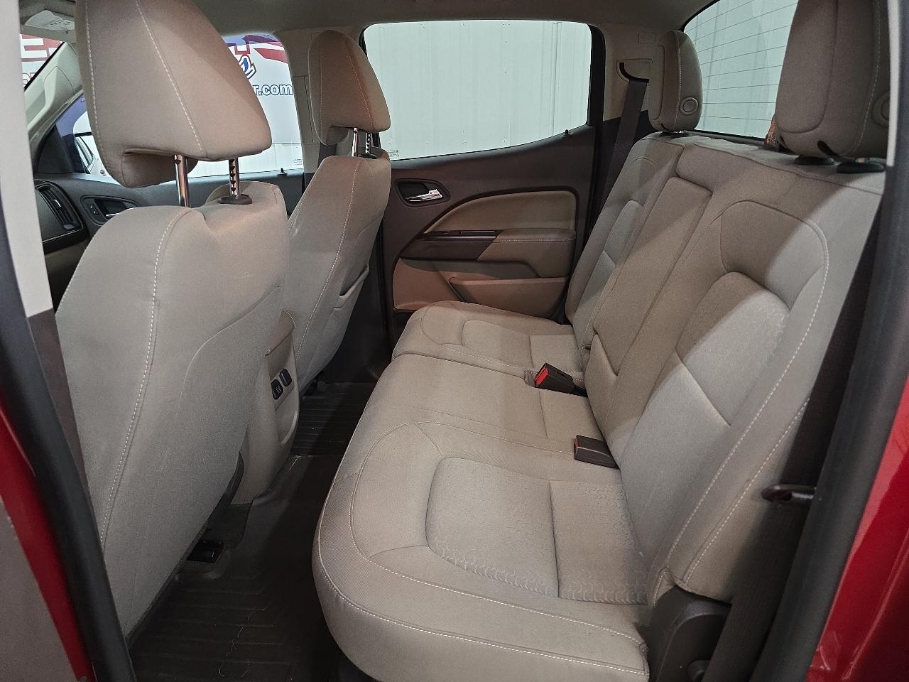 GMC Canyon 2WD Crew Cab 128.3" SLE 2015