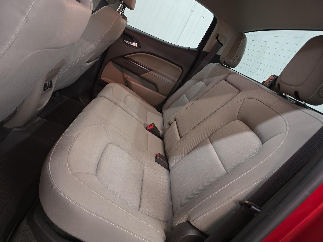 GMC Canyon 2WD Crew Cab 128.3" SLE 2015