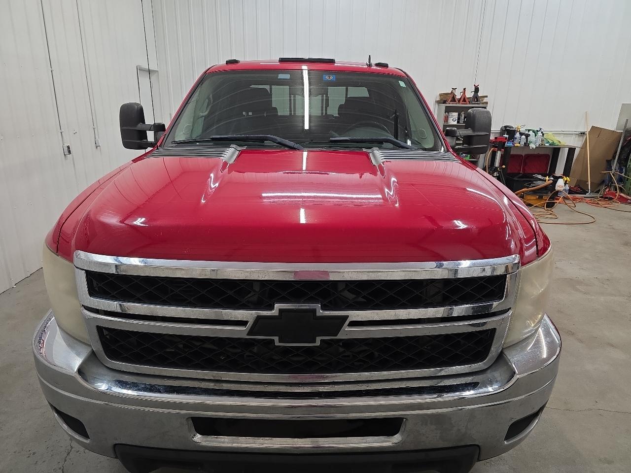 Chevrolet Silverado 3500HD 4WD Crew Cab 167.7" DRW LTZ 2011