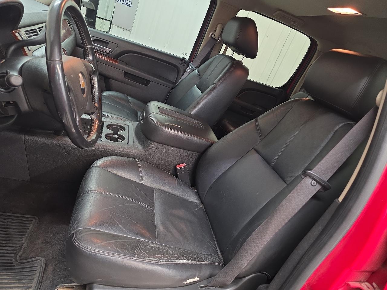 Chevrolet Silverado 3500HD 4WD Crew Cab 167.7" DRW LTZ 2011