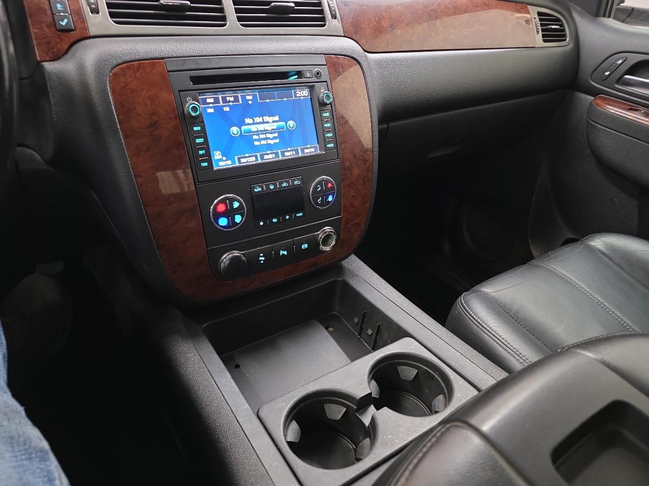 Chevrolet Silverado 3500HD 4WD Crew Cab 167.7" DRW LTZ 2011