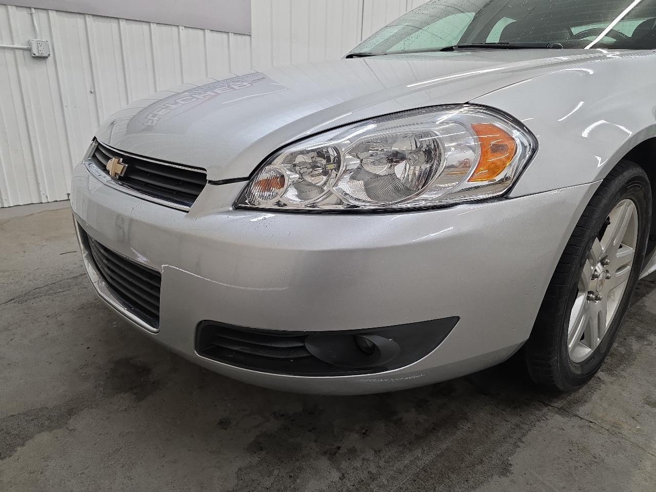 Chevrolet Impala 4dr Sdn LT Retail 2011