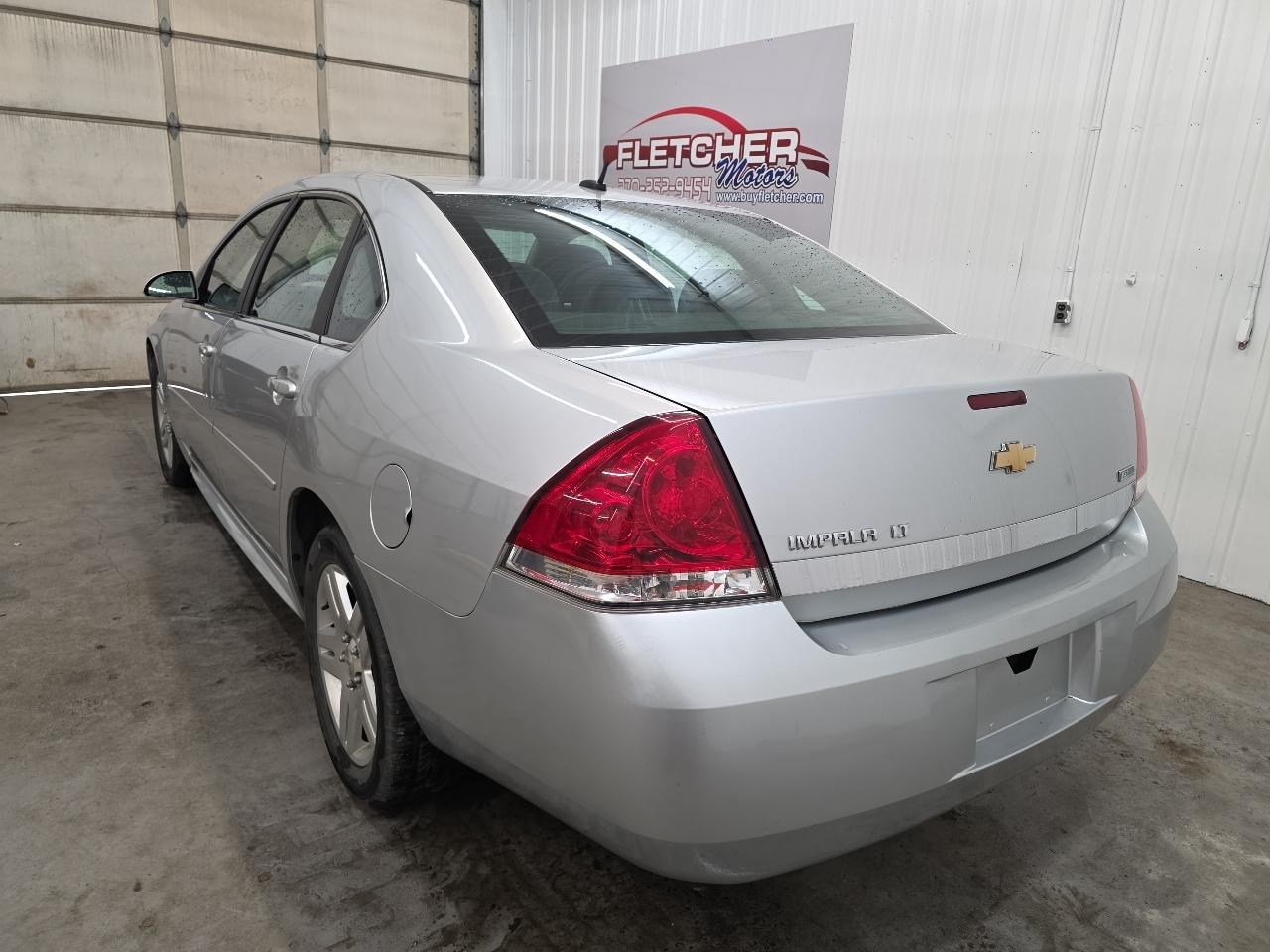Chevrolet Impala 4dr Sdn LT Retail 2011