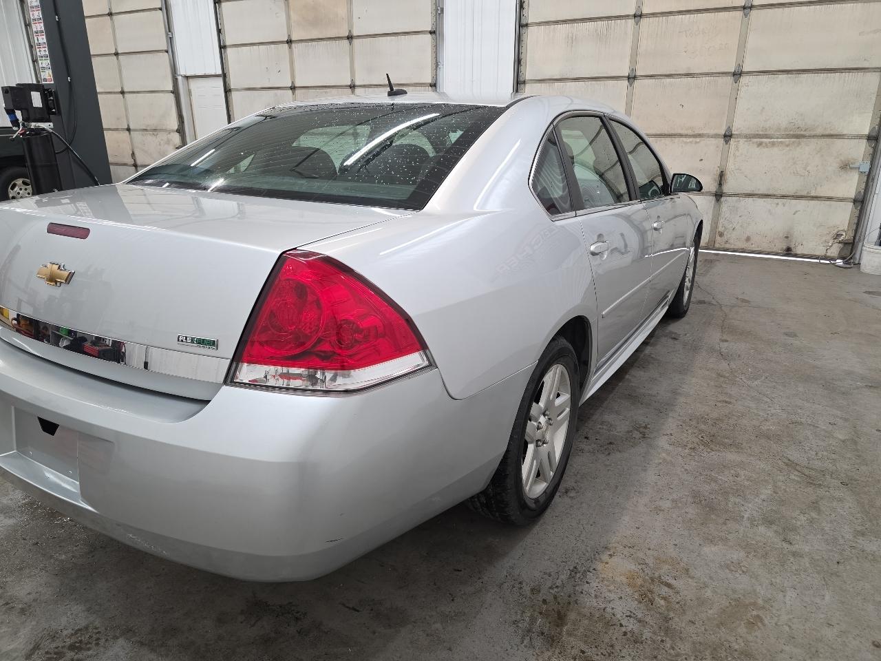 Chevrolet Impala 4dr Sdn LT Retail 2011