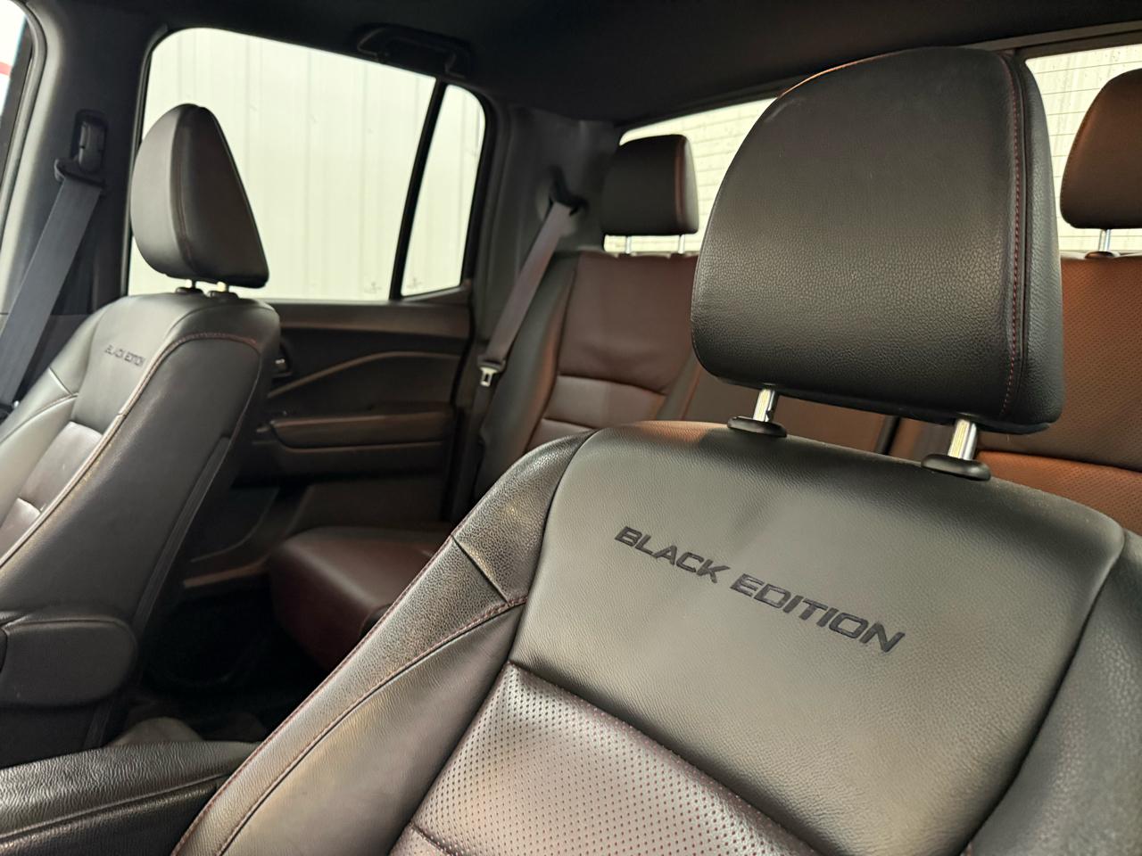 Honda Ridgeline Black Edition 4x4 Crew Cab 5.3' Bed 2017