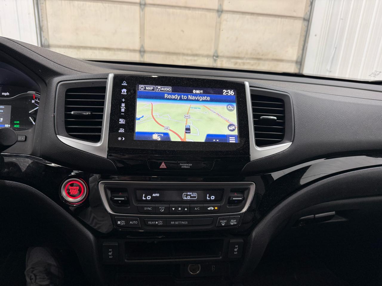 Honda Ridgeline Black Edition 4x4 Crew Cab 5.3' Bed 2017