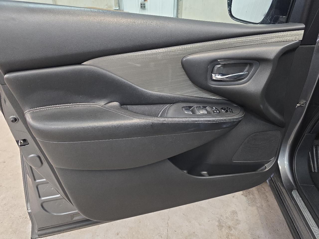 Nissan Murano FWD 4dr S 2015