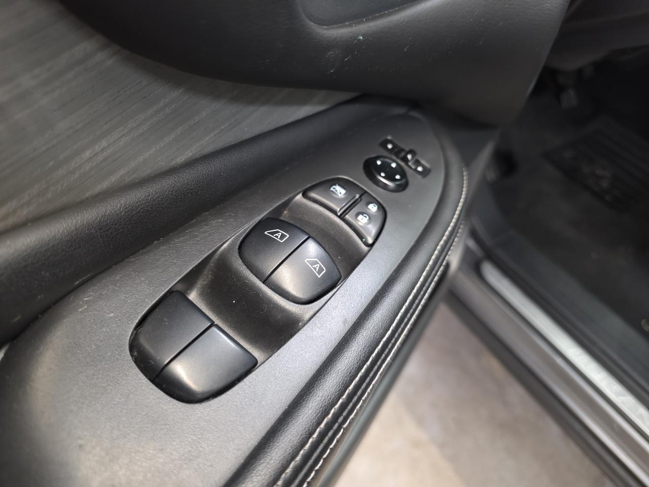 Nissan Murano FWD 4dr S 2015