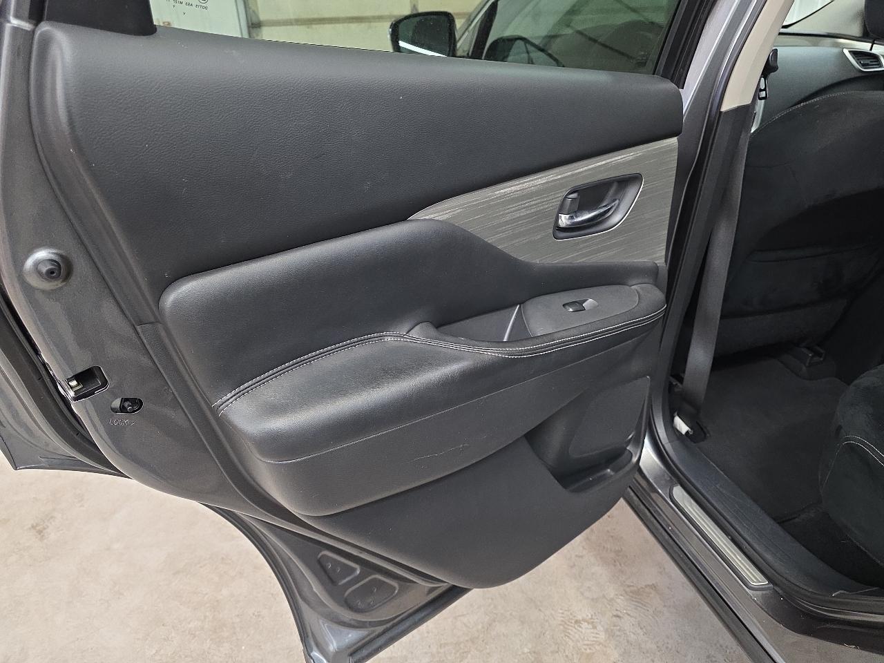 Nissan Murano FWD 4dr S 2015