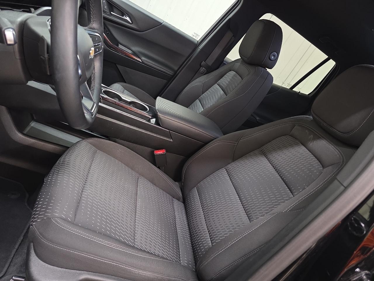 Chevrolet Equinox FWD 4dr LT w/1LT 2025