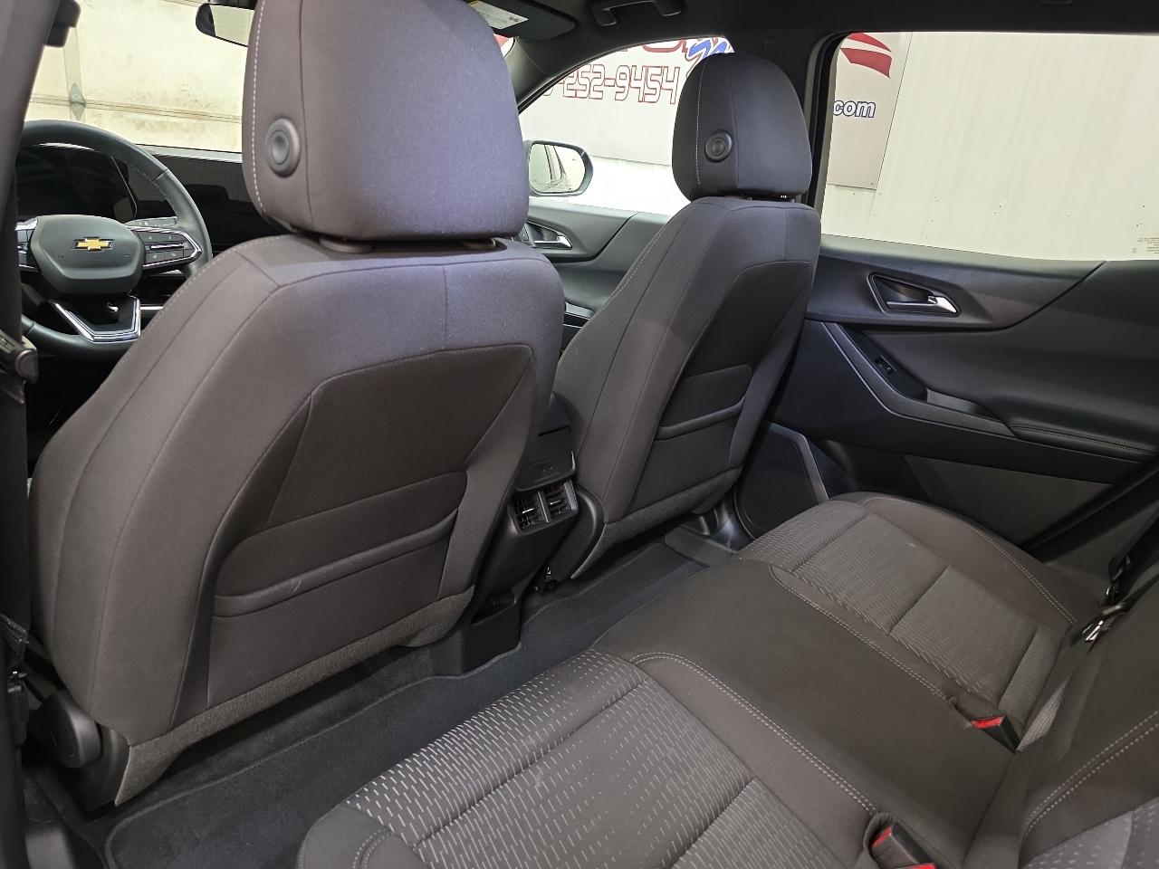 Chevrolet Equinox FWD 4dr LT w/1LT 2025