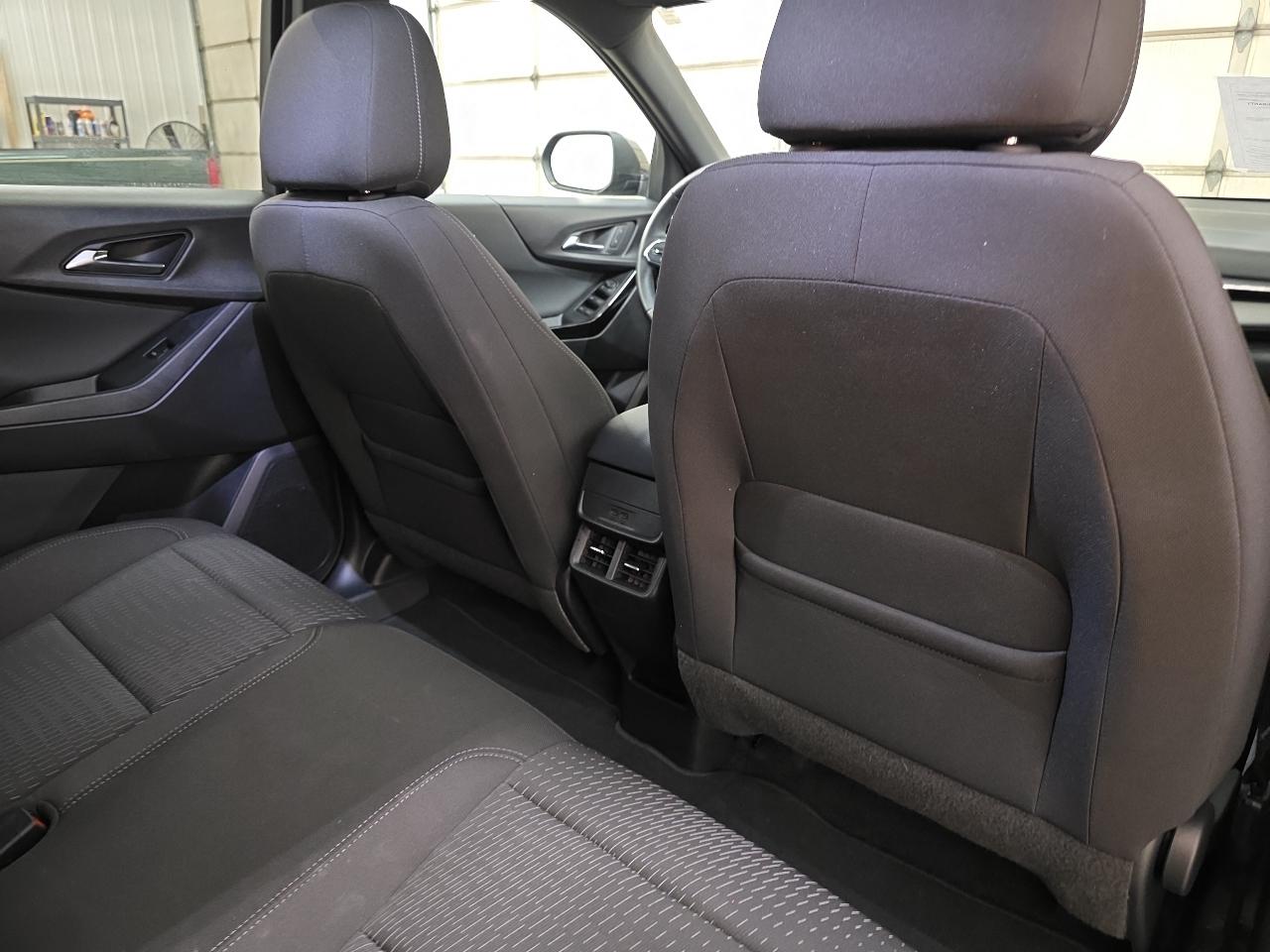 Chevrolet Equinox FWD 4dr LT w/1LT 2025