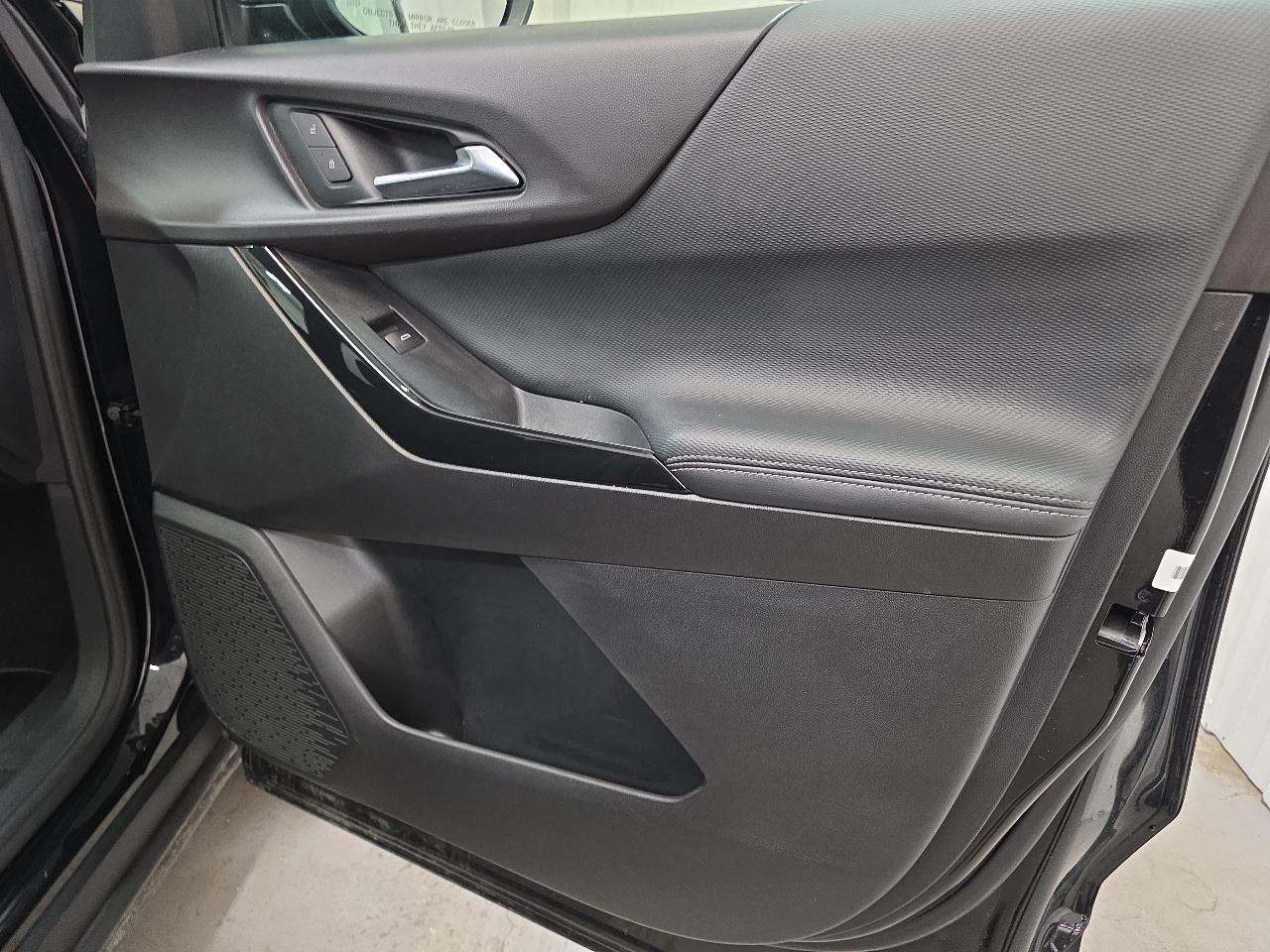 Chevrolet Equinox FWD 4dr LT w/1LT 2025