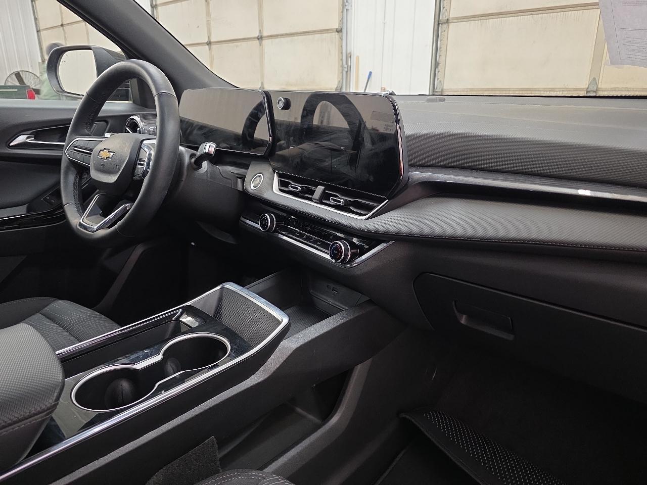 Chevrolet Equinox FWD 4dr LT w/1LT 2025