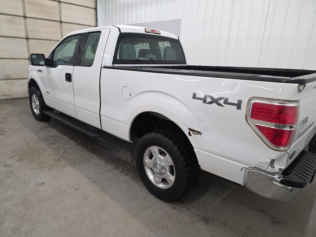 Ford F-150 4WD SuperCab 133" XLT 2013