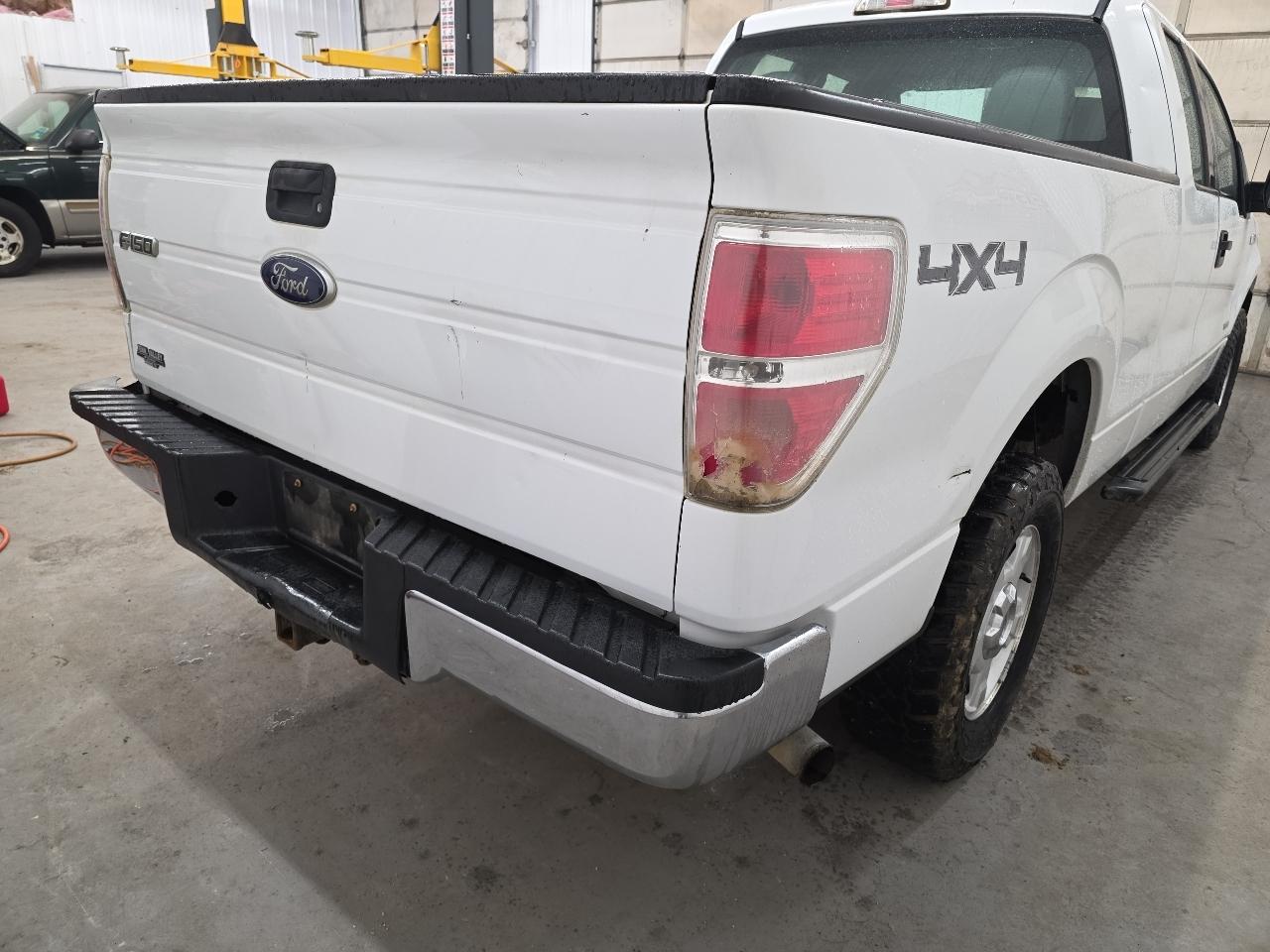 Ford F-150 4WD SuperCab 133" XLT 2013