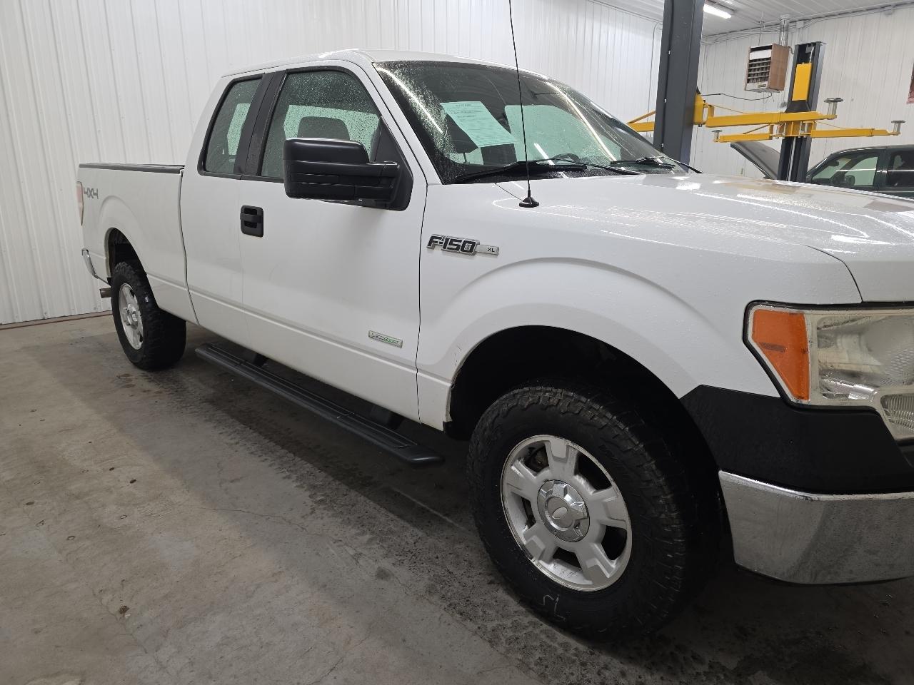 Ford F-150 4WD SuperCab 133" XLT 2013