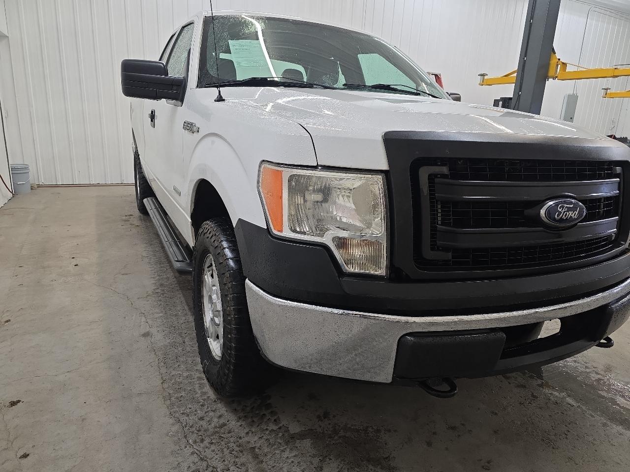 Ford F-150 4WD SuperCab 133" XLT 2013