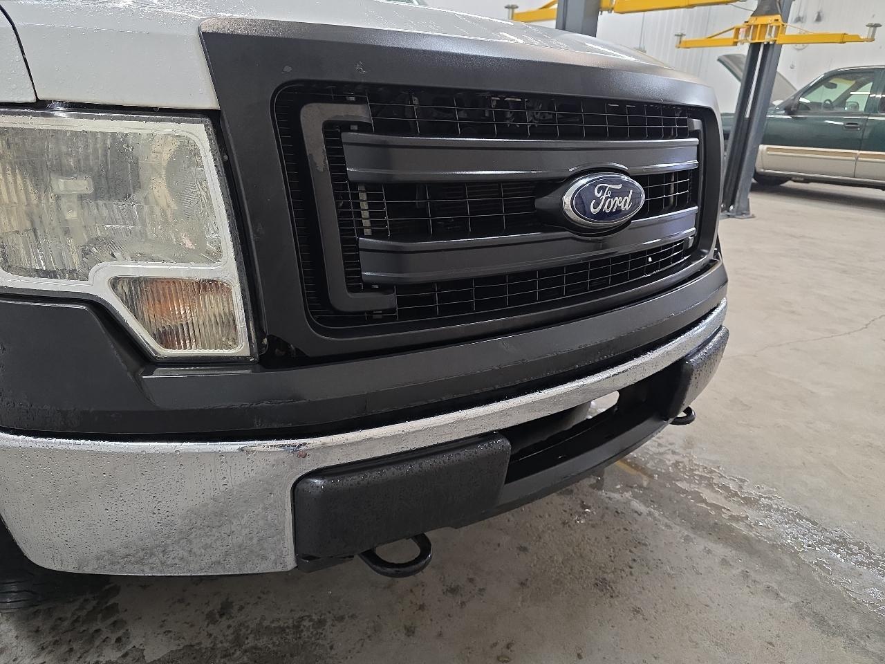 Ford F-150 4WD SuperCab 133" XLT 2013