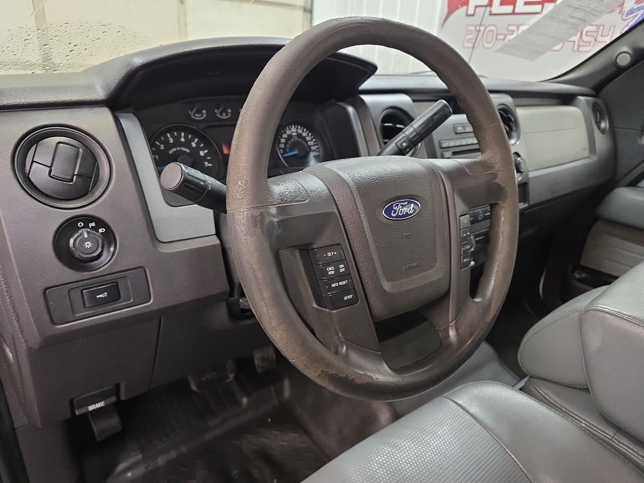 Ford F-150 4WD SuperCab 133" XLT 2013