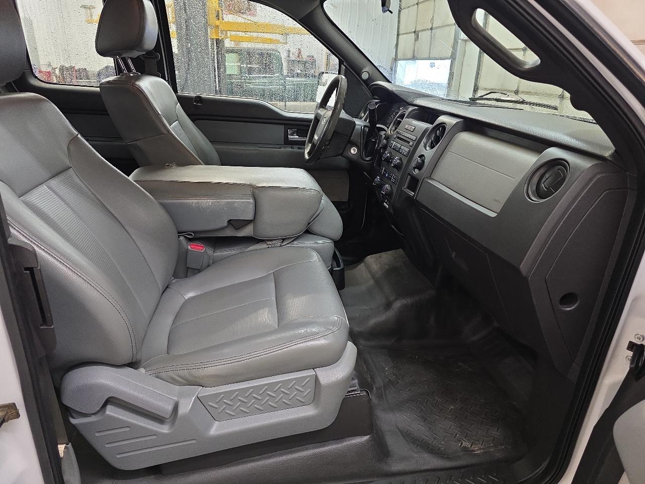 Ford F-150 4WD SuperCab 133" XLT 2013