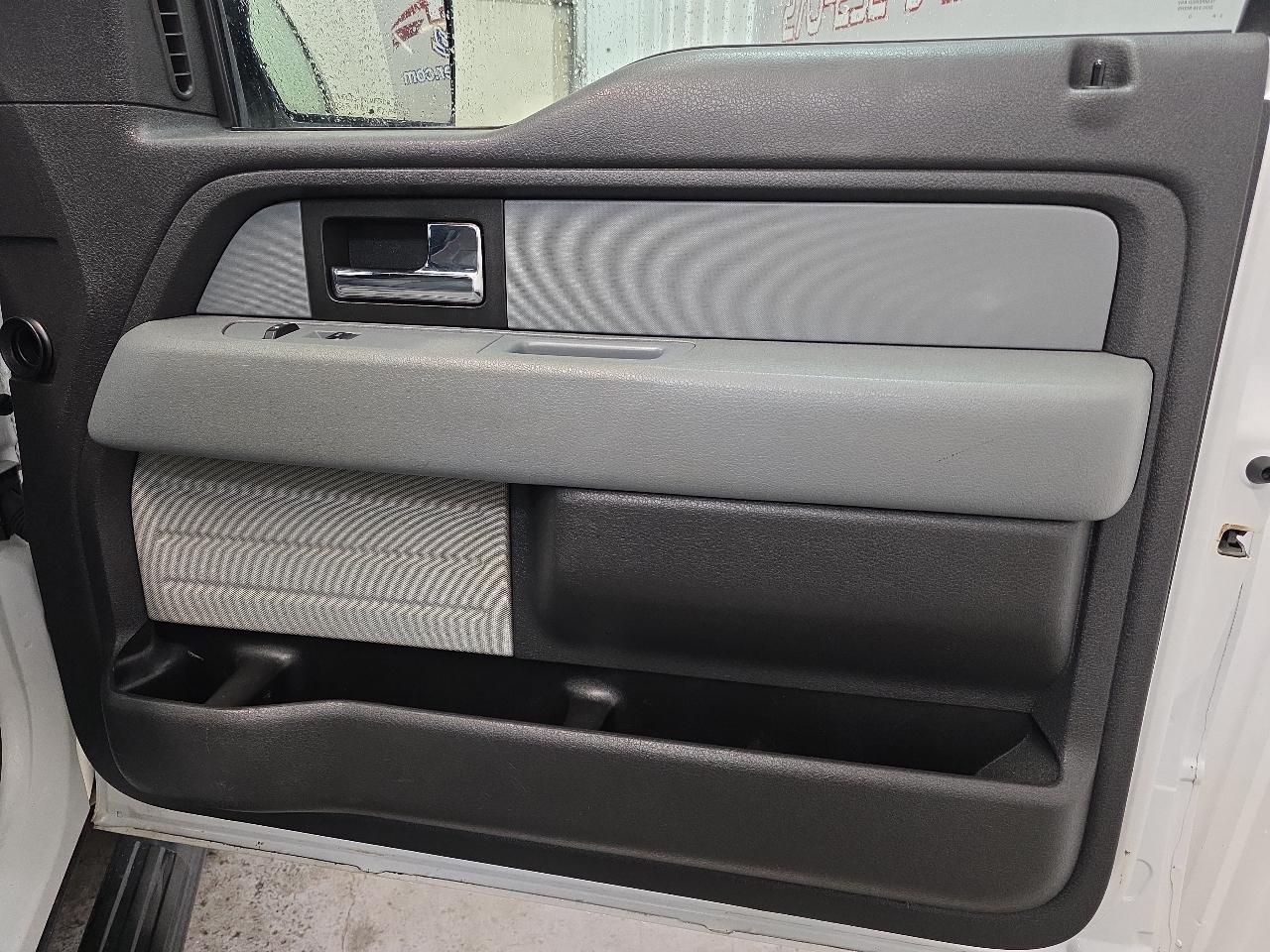 Ford F-150 4WD SuperCab 133" XLT 2013